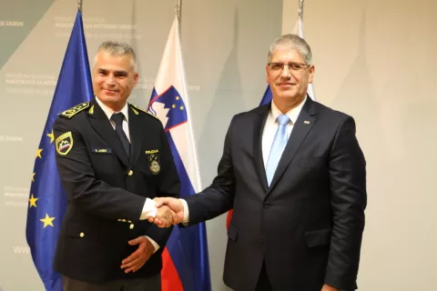 Senad Jušič, generalni direktor policije, in minister Boštjan Poklukar / Foto: Policija