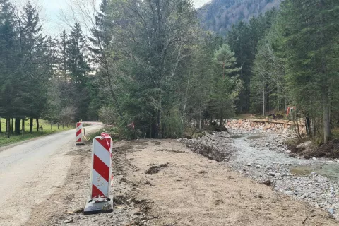 sanacija draga / Foto: Marjana Ahačič