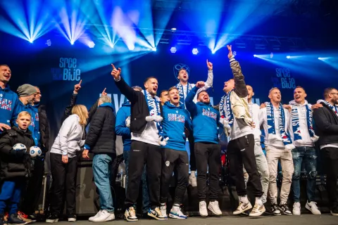 Sprejem za slovensko nogometno reprezentanco po uvrstitvi na EP / Foto: Primož Pičulin