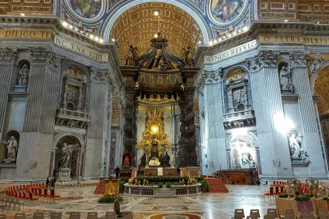 Vatikan znotraj / Foto: Maša Likosar