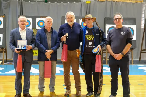 Šenčurski župan Ciril Kozjek, ustanovni člani Drago Novak, Emil Jerkovič, Marjan Podržaj in predsednik Brane / Foto: Maša Likosar