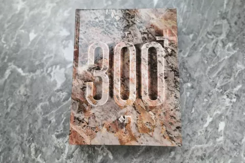 Tristoletnico kamnose&scaron;tva na Hotavljah so v podjetju Marmor Hotavlje zaznamovali z monografijo z naslovom 300+. / Foto: arhiv podjetja