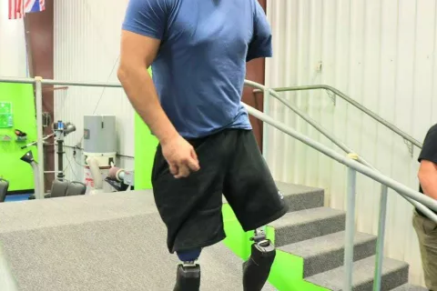 Darko Đurič je zadovoljen, da tehnika napreduje in se z njeno pomočjo lahko giba tudi na zahtevnejših terenih. / Foto: Osebni Arhiv