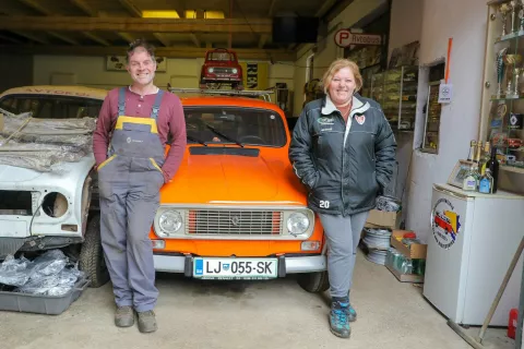 Andrej Mlinar in njegove katrce katrca z ženo Anko Anka / Foto: Tina Dokl
