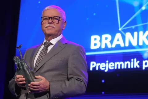 podelitev priznanje za življenjsko delo Branko France Selak Marmor Hotavlje združenje manager hotel Union Ljubljana / Foto: Gorazd Kavčič