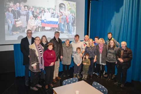 Spomine so obujali na Dovškem odru / Foto: Nik Bertoncelj