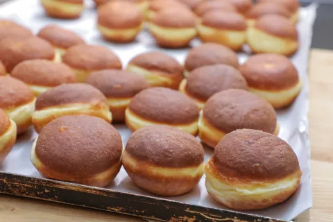 pekarna Pr'Resman pekarna peka krofov krof Zgoša občina Radovljica / Foto: Tina Dokl