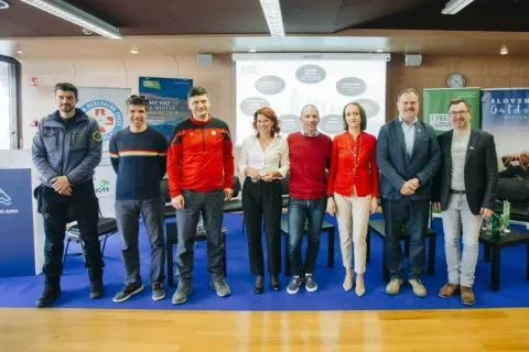 Sodelujoči govorniki na dogodku Izzivi turizma na področju varnosti v gorah / Foto: Sini&scaron;a Kanižaj