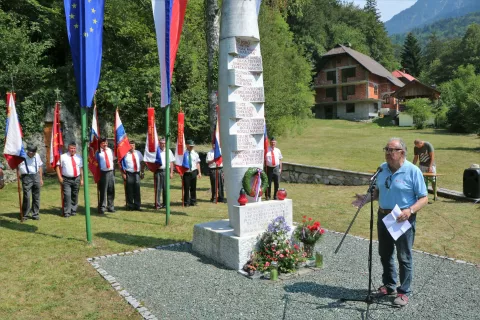 Slavnostni govornik Franc Ekar, predsednik OO ZB za vrednote NOB Preddvor / Foto: Alenka Brun