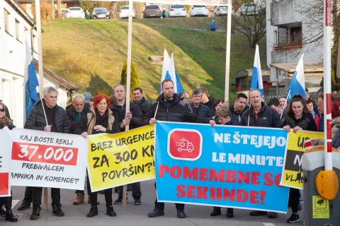 Kamničani in Komendčani se že tretjič v zadnjih devetih letih borijo za obstanek enote NMP. / Foto: Aleš Senožetnik