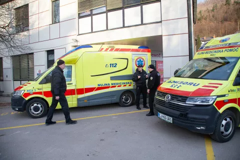 Protest ob ukunitvi NMP Kamnik, / Foto: Aleš Senožetnik