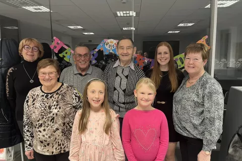 Smolčki, ki so praznovali na Gorenjskem glasu, so: Jadranka Vrtlar, Anton Vencelj, Gabrijel Pagon, Ana Pernuš, Nada Cankar, Marinka Kuhar, Ivana Kelvišar in Ana Hribar / Foto: Dina Kavčič