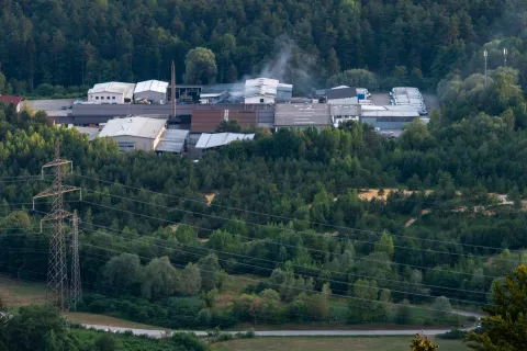 Požar v Lazah v Stražišču / Foto: Primož Pičulin