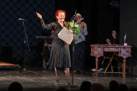 54 Teden slovenske drame Prešernovo gledališče Kranj na fotografiji Marinka Poštrak nagrada Vladimirja Kralja za življensko delo / Foto: Tina Dokl