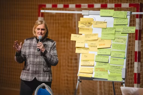 Darja Radič je vpeta v pripravo turistične strategije Občine Kranjska Gora v konzorciju strokovnjakov z različnih področij razvoja, upravljanja in trženja turizma in destinacij. / Foto: Nik Bertoncelj