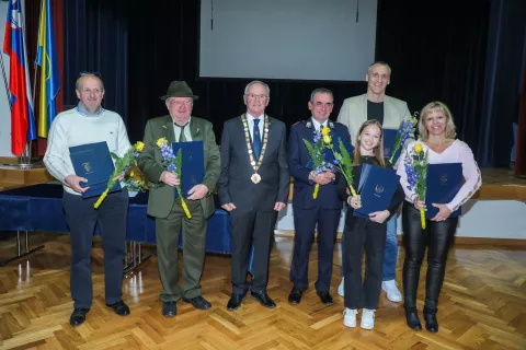občinski praznik občina Šenčur skupna fotografija občinski in športni nagrajenci / Foto: Tina Dokl