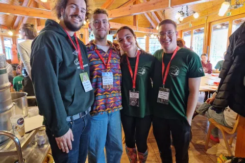 Udeleženci so bili nastanjeni v Vili &Scaron;umica. Od leve: Job Stopar, Maximilian Merzdorf, Manja Jakopič in Marko Zelenjak. / Foto: Suzana P. Kovačič