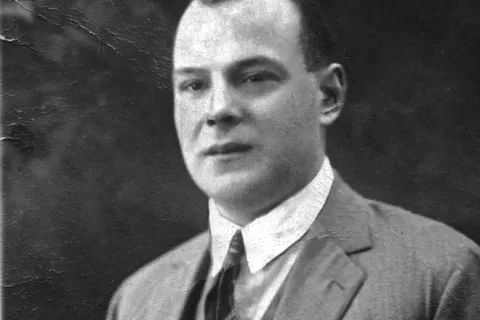 Vinko Möderndorfer je bil rojen leta 1894 v Dolah pri Šmohorju v Ziljski dolini. Večino življenja je preživel v Sloveniji, kjer je leta 1985 umrl. / Foto: Wikipedija / Foto: 