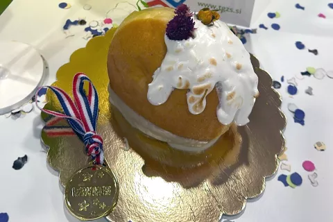 Naj krof Slovenije 2024 v kategoriji inovativnih krofov / Foto: TGZS / Foto: 