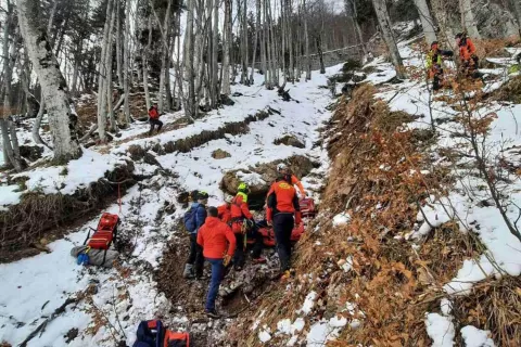Gorski reševalci GRS Tržič so imeli dela poln konec tedna. / Foto: GRS Tržič / Foto: 