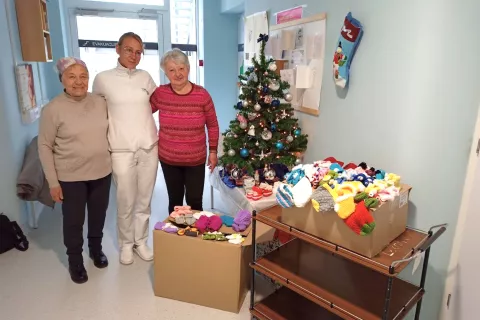 Jožica Mavsar, predstojnica oddelka Maruša Strgulc in Bogdana Trpin / Foto: Janko Rabič / Foto: 
