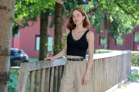 zlati maturantje gimnazija Škofja loka na fotografiji Dora Suljanović diamantna maturantka / Foto: Tina Dokl