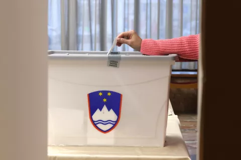 Predčasno glasovanje se je včeraj končalo. / Foto: Gorazd Kavčič / Foto: 