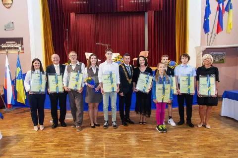 Letošnji občinski nagrajenci v Vodicah / Foto: Aleš Senožetnik / Foto: 