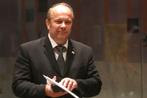 Poslanec SDS Branko Grims je predstavil zahtevo za začetek postopkov za razpis zakonodajnega referenduma o spremembah zakona o vladi. / Foto: Gorazd Kavčič / Foto: 