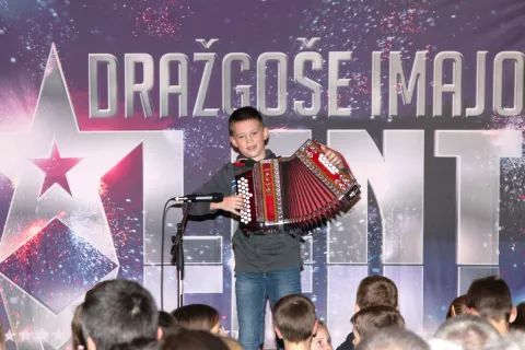 Zmagovalec je postal enajstletni harmonikar Gašper Šolar. / Foto: 
