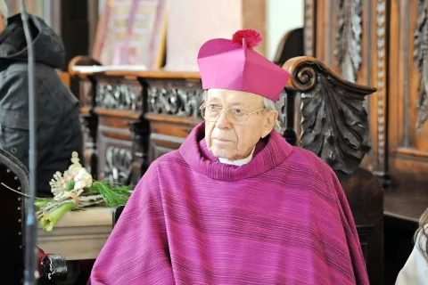 Stolni dekan prelat Michael Kristof je s svojim darom zagotovil nadaljnje delovanje slovenske župnije v Celovcu. /Foto: Vincenc Gotthardt / Foto: 