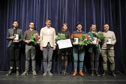 Nagrajenci letošnjih Čufarjevih dni z županom Občine Jesenice Blažem Račičem /Foto: Gorazd Kavčič / Foto: 