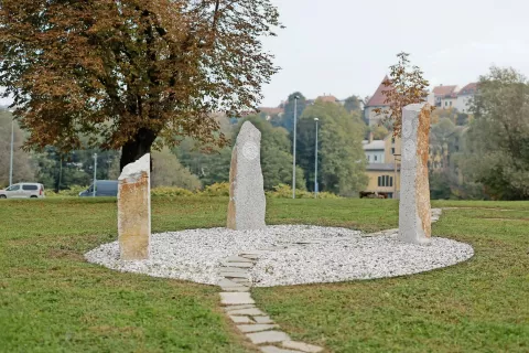 Zemeljska energijska točka je postavljena na širšem območju nekdanje cerkve sv. Martina. / Foto: Anže Krže/Mediaspeed / Foto: 