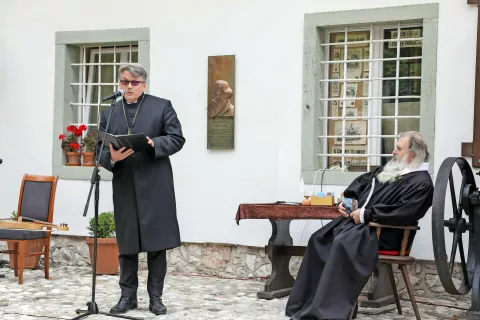 O pomenu in misli Primoža Trubarja je spregovoril evangeličanski škof Leon Novak. / Foto: Tina Dokl / Foto: 