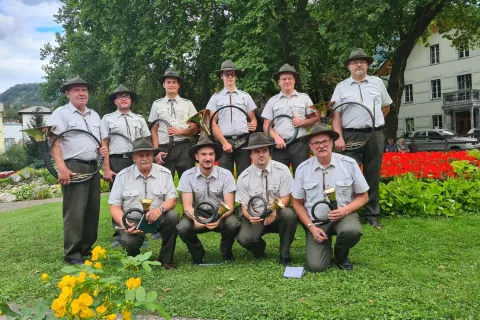 Lovski rogisti iz Bohinja letos praznujejo 25. obletnico delovanja. / Foto: 