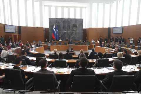 Poslanke in poslanci Državni zbor republike Slovenije 2022-<br>politične stranke koalicija opozicija vlada dr. Roberta Goloba / Foto: Gorazd Kavčič