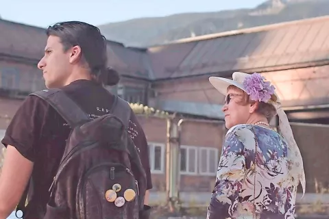 Utrinek iz kratkega filma Kako popolnoma izginiti in postati smešen v produkciji Zavoda Aspekt, ki bo na sporedu že v ponedeljek. / Foto: arhiv Zavod Aspekt / Foto: 