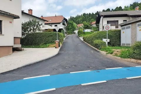 Ulica Pristava v Mengšu je v celoti prenovljena. /Foto: Občina Mengeš / Foto: 