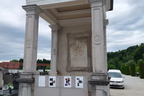 Obnovljena grobna kapela rodbine stare. / Foto: Jaka Grmek