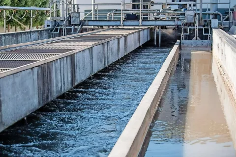 Droge iz uporabnikovega telesa končajo v kanalizaciji in čistilnih napravah, kjer lahko izmerijo njihovo prisotnost. / Foto: CČN Domžale - Kamnik / Foto: 