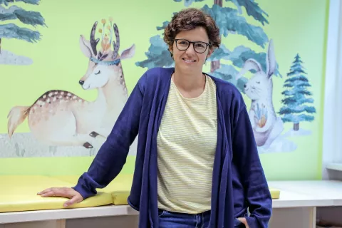 Članica delovne skupine, ki je pripravila smernice, je tudi dr. Anja Radšel, dr. med., spec. pediatrije. / Foto: Tina Dokl / Foto: 
