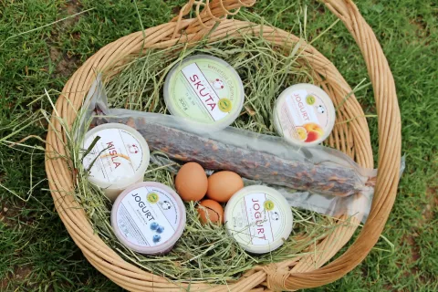 Kmetije so letos dale na ocenjevanje 980 izdelkov. / Foto: 