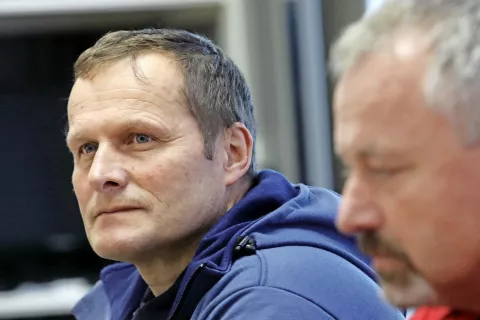 Prejemnik zlatega znaka Civilne zaščite je tudi Robert Kralj, pomočnik vodje Letalske policijske enote in gorski reševalec. / Foto: Gorazd Kavčič / Foto: 