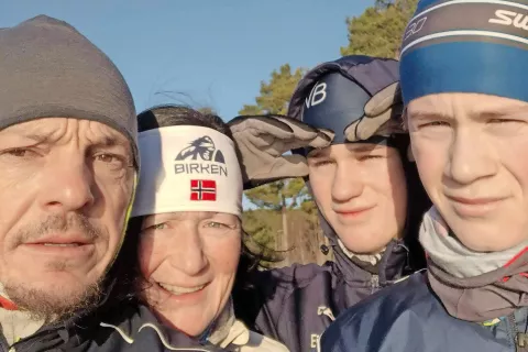 Družina Koblar (Jernej, Andreja in otroka Tjuš in Tinus Luc) živi v Hamarju na Norveškem. / Foto: osebni arhiv / Foto: 