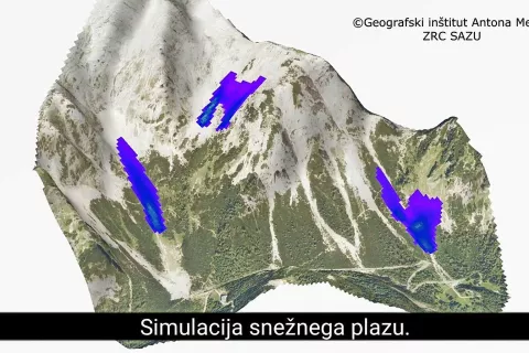 Primeri snežnih plazov nad prelazom Vršič / Foto: Geografski inštitut Antona Melika ZRC SAZU / Foto: 