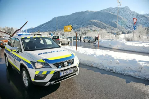 Stavkajoči policisti bodo sprva za manjše prekrške izrekali opozorila, delodajalcu pa se ne bodo odzivali na pozive na lastna telekomunikacijska sredstva. / Foto: Gorazd Kavčič / Foto: 