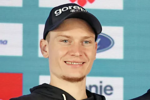 Anže Lanišek je naš prvi adut na novoletni skakalni turneji. / Foto: Gorazd Kavčič / Foto: 