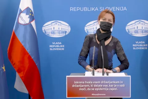 Deana Potza z zdravstvenega inšpektorata / Foto: posnetek zaslona / Foto: 