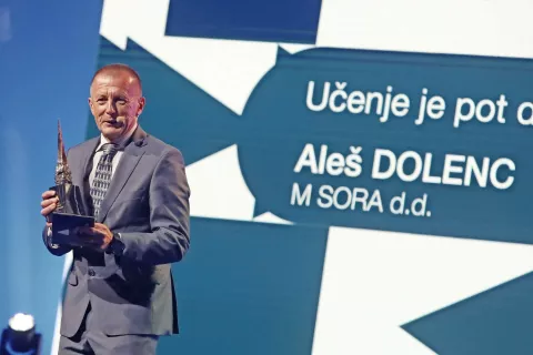 »Imel sem in še vedno imam srečo, da imam dober tim,« pravi prejemnik nagrade GZS za izjemne gospodarske dosežke Aleš Dolenc, direktor M Sore. / Foto: Gorazd Kavčič / Foto: 