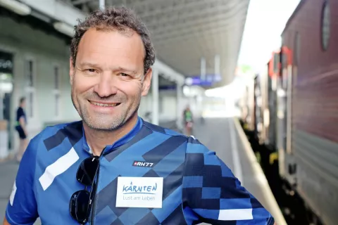 Peter Wrolich - Paco na letošnjem Touru navija za avstrijske in slovenske kolesarje. Sam je bil kar petkrat med tekmovalci na tej dirki vseh dirk. / Foto: Gorazd Kavčič / Foto: 